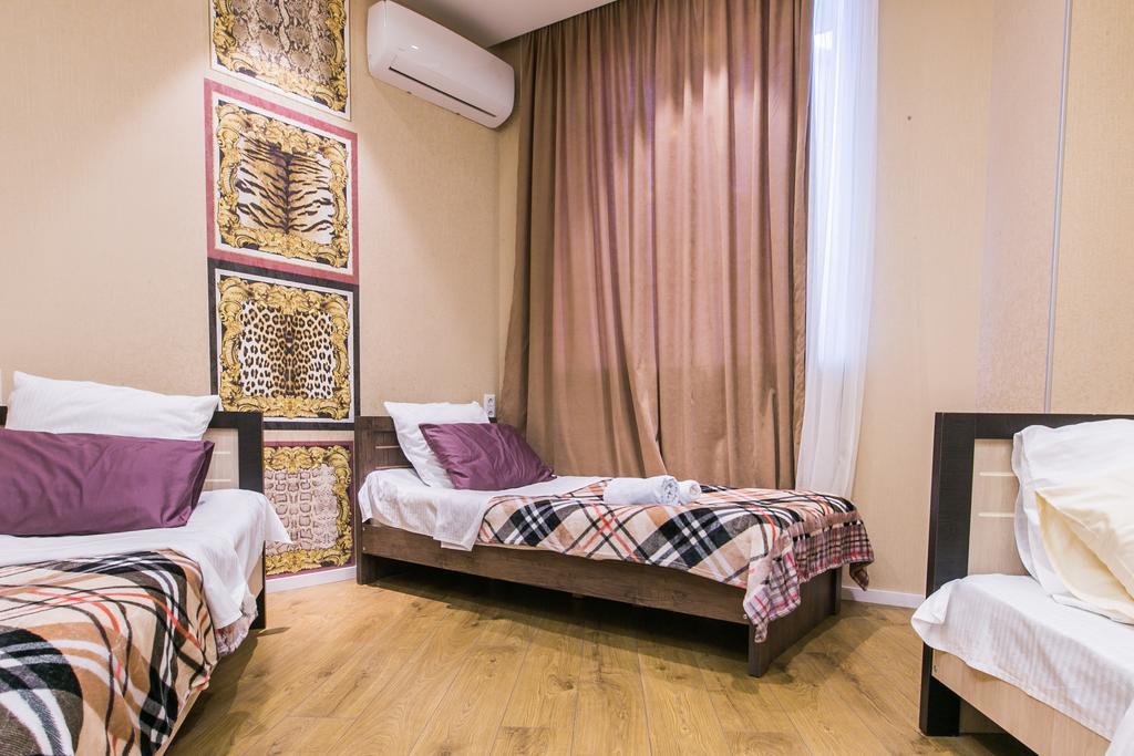 טביליסי Sweet Home 3 At Freedom Square מראה חיצוני תמונה